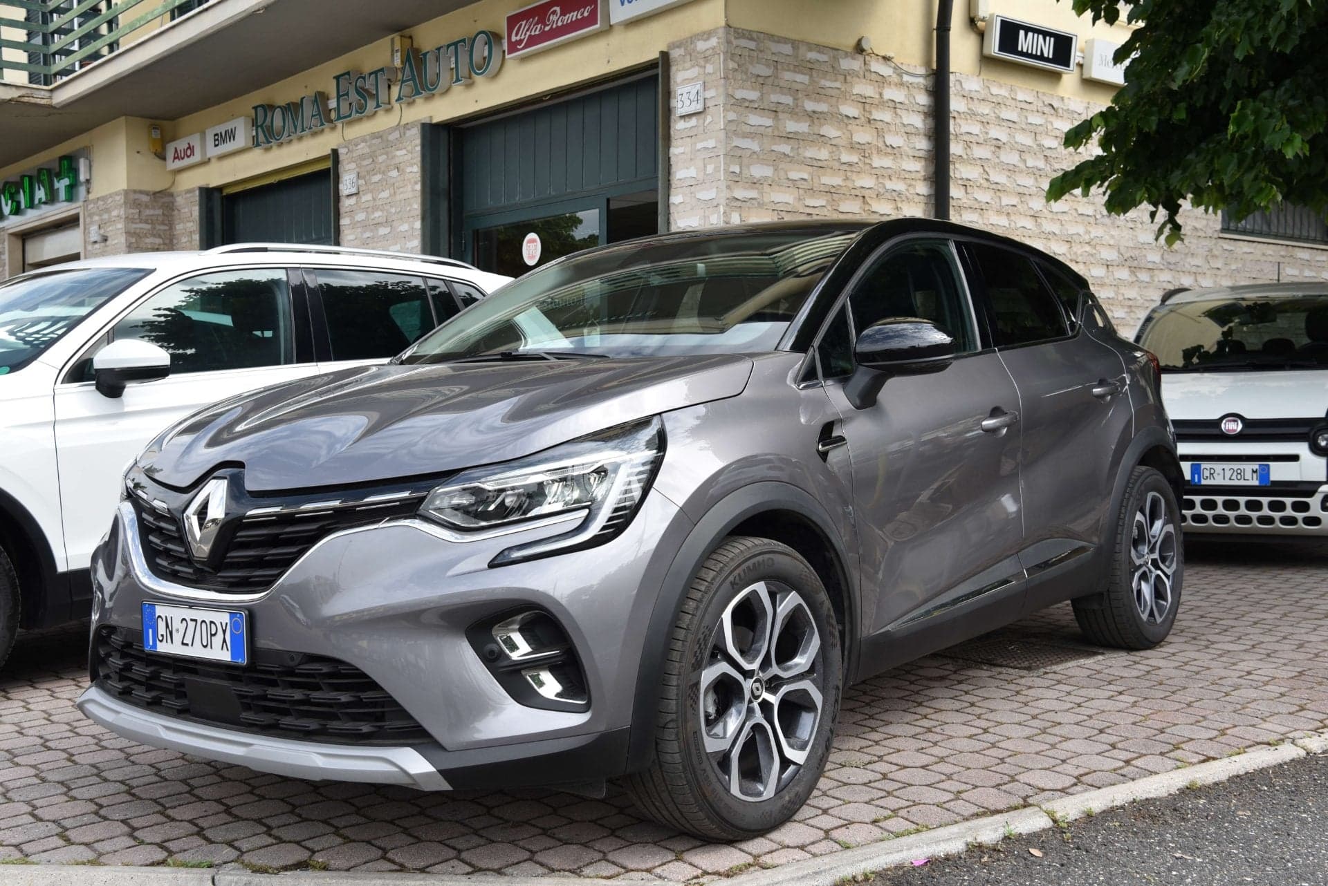 RENAULT CAPTUR 1.0 tce Techno Fast 1 — foto 1 di 14 · Roma Est Auto