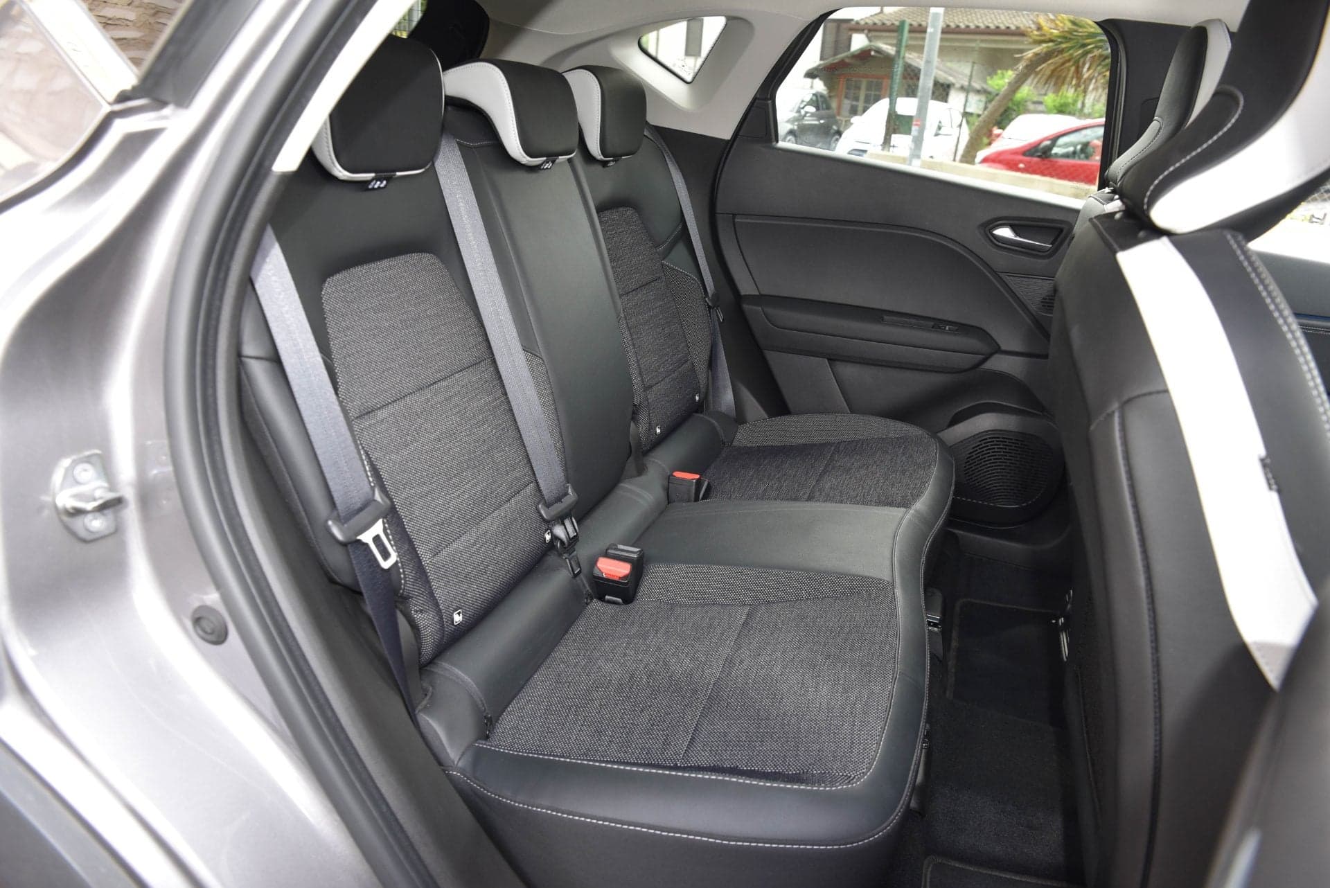 RENAULT CAPTUR 1.0 tce Techno Fast 1 · miniatura foto 11
