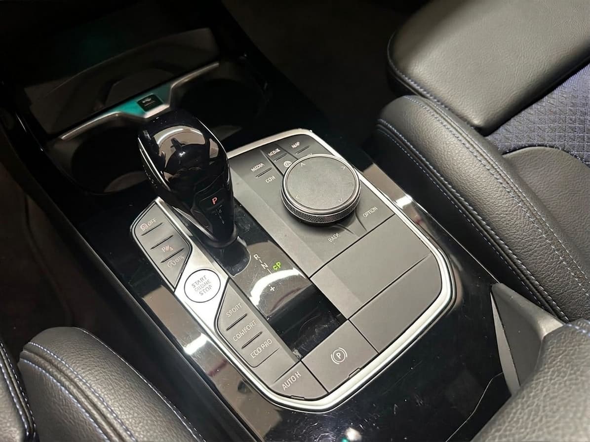 BMW Serie 1 120d 5p. Msport · miniatura foto 12